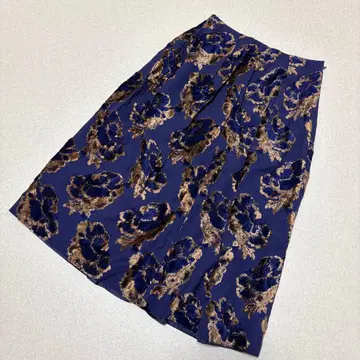 자카드 스커트 스픽 앤 스팬