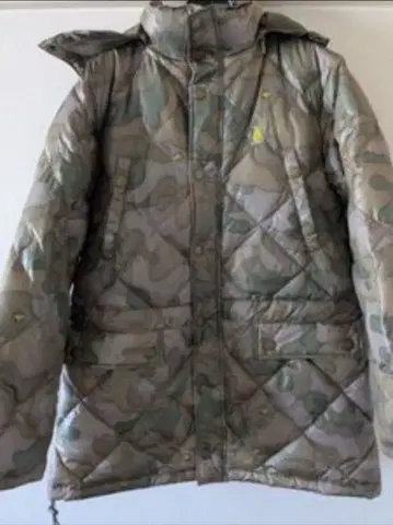 drug store's 카모플라주 패턴 다운 자켓