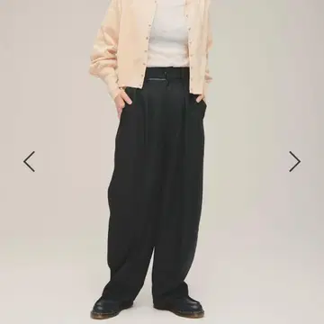 [eL x ONE) Wide Cocoon pants