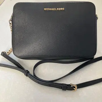 [ 새상품급 ] MICHAEL KORS 블랙 숄더백