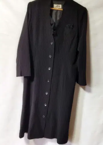 블랙 7부 소매 롱 원피스 (스트라이프)