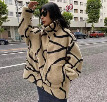 AMERI VINTAGE 2WAY 리버서블 보아 재킷