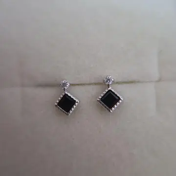 K10WG 블랙 지르코니아 귀걸이