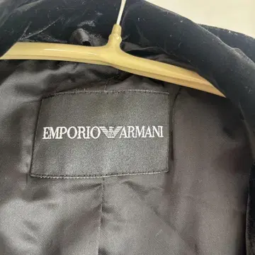 EMPORIO ARMANI 블랙 롱 코트