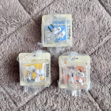 PEANUTS 패키지 미니어처 컬렉션 가챠 3종 묶음 판매