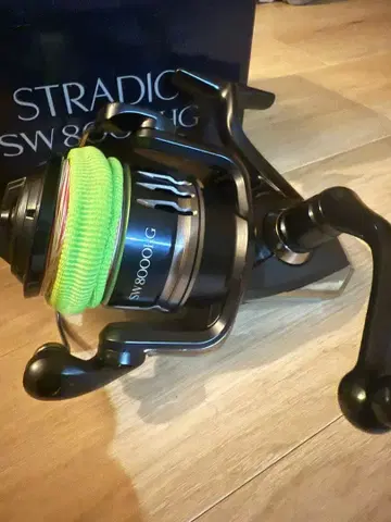 스트라딕 SW8000HG 스피닝 릴