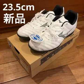 [ 새상품 미사용 ] 미즈노 축구 트레이닝 슈즈 23.5cm