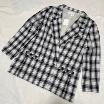 LUCA LADY LUCK LUCA 체크 무늬 테일러드 자켓