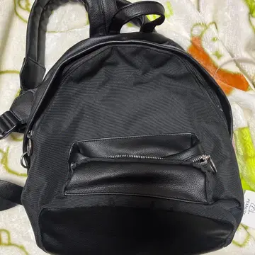 세실 맥비 백팩