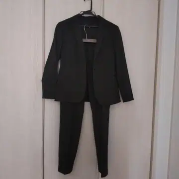 유니클로 셋업 수트 스트레치 테일러드 자켓/앵클 팬츠