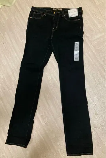 UNIQLO 스키니 데님 블랙