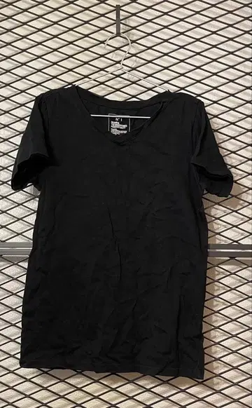 bedwin 블랙 V넥 T셔츠