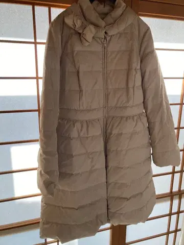 TOCCA 사이즈 0 베이지 다운 자켓 후드 부착