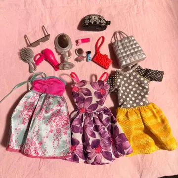 바비 옷 갈아입기 의류 세트 드레스 3벌과 잡화