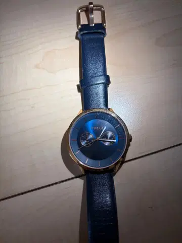 FURLA 네이비 아날로그 손목시계