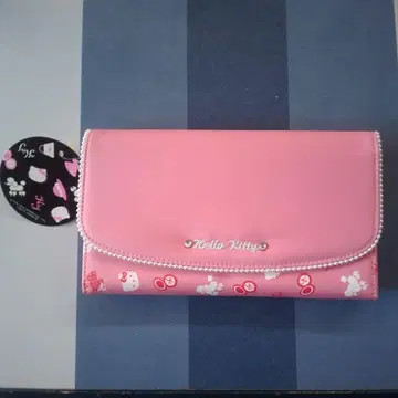 Hello Kitty 핑크 장지갑