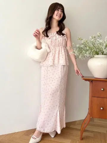 DEICY 완판템 꽃무늬 롱 스커트