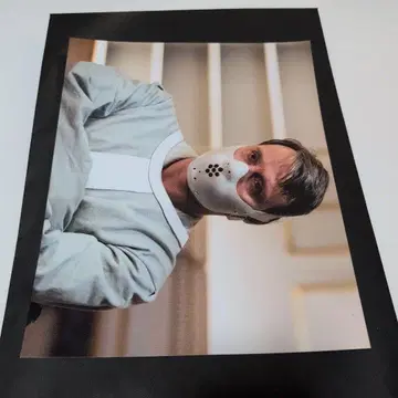 코믹콘 2025 복권 셀럽 포토 한니발 매즈 미켈슨