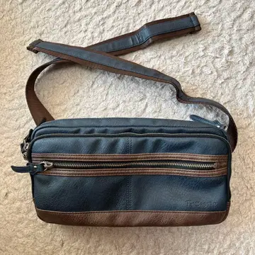 TROUSER 가죽 바디백