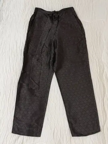 6 roku 차이나 팬츠