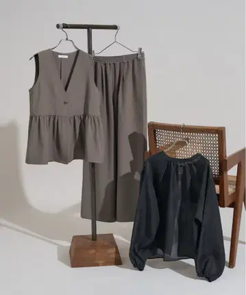 페플럼 베스트 3피스 세트 (블라우스, 팬츠만)