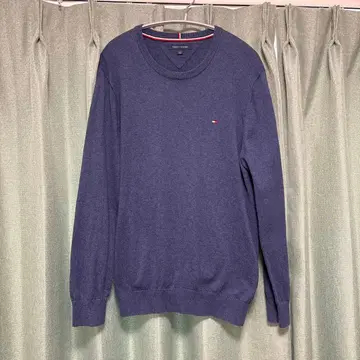 [ 스테디셀러 새상품급 ] 타미힐피거 원포인트 자수 니트 네이비 L