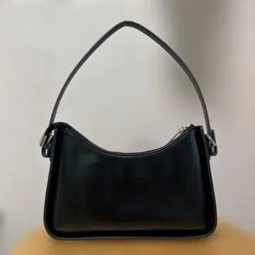 블랙 심플 핸드백