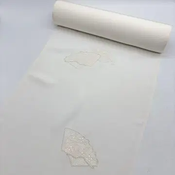 옷감 화이트 자수 512281