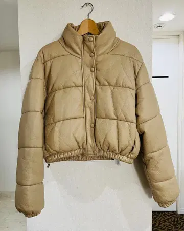 ZARA 인조 가죽 숏 기장 퍼프 자켓 베이지 S