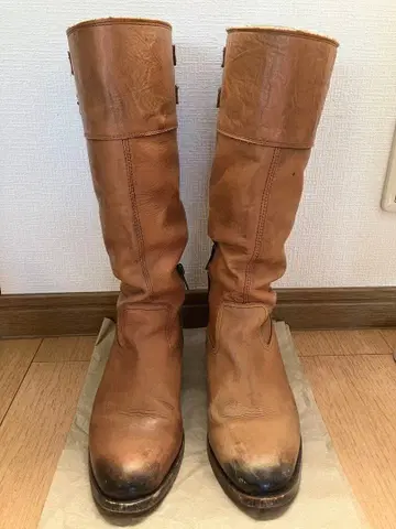 브라운 가죽 롱 부츠 버클 포함