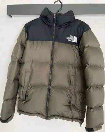 THE NORTH FACE 다운 자켓 올리브 블랙