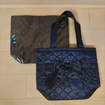 나라야 토트백 새틴 블랙&네이비