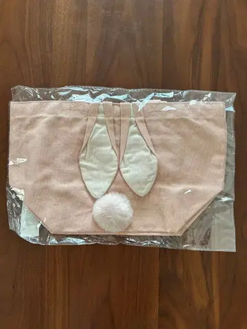 gelato pique cafe x USAGI ONLINE 토트백 런치