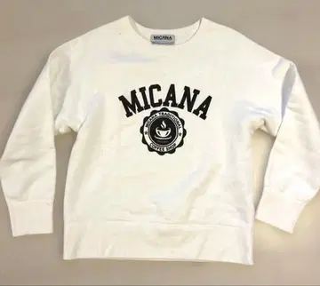 새상품급 MICANA 아이보리 트레이닝복