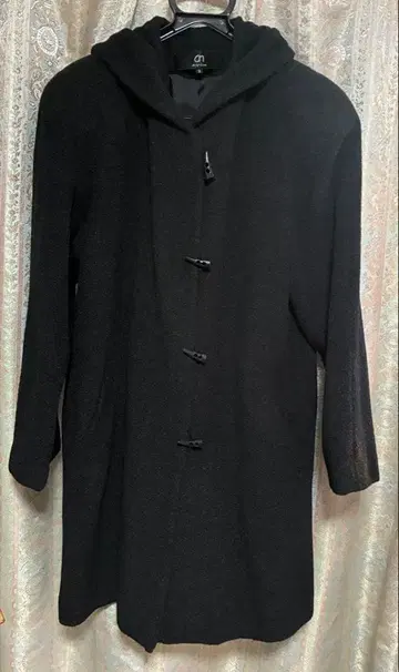 AUCH 블랙 후드 부착 더플 코트 M 사이즈