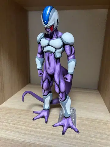 드래곤볼 피규어 쿠우라 재도색