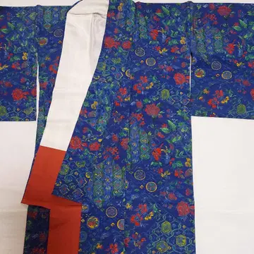 추상적인 꽃무늬 코몬 이중 기모노