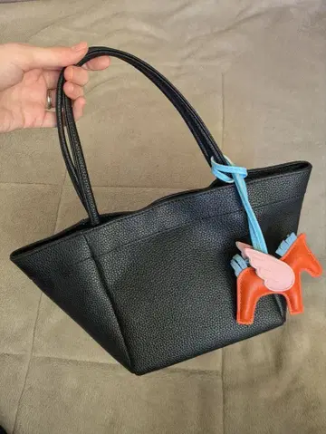 토트백 말 참 포함