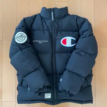 champion x Let it Ride 다운 자켓 눕시 S 사이즈