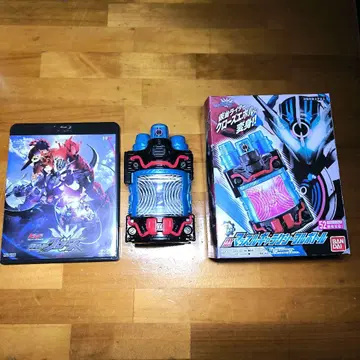 DX 머슬 갤럭시 풀보틀 가면라이더 크로즈 블루레이