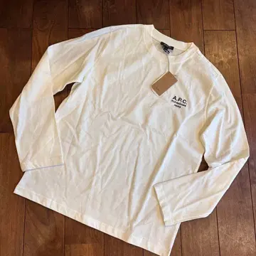 새상품 미사용 APC 아페쎄 긴팔 티셔츠 롱T 남성용 S 화이트