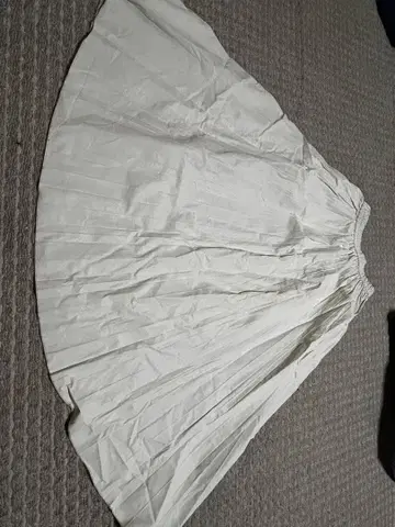 화이트/베이지 플레어 스커트 사이즈 0