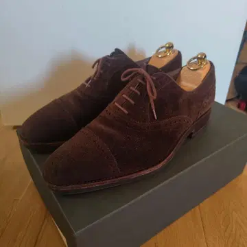 브라운 스웨이드 옥스퍼드 슈즈