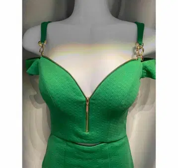 새상품급 그린 오프숄더 미니 드레스