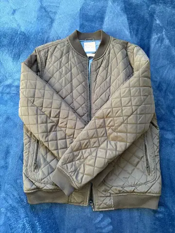 ZARA MAN 블랙 퀼팅 자켓