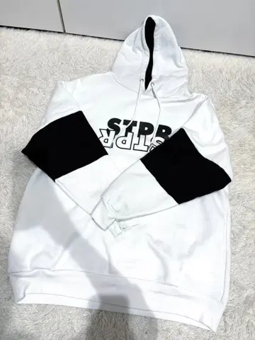 STPR 루즈핏 후드티 스토푸리 후드티 화이트
