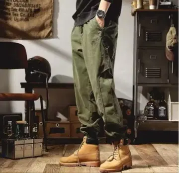 [ 새상품 ] 카고 팬츠 올리브 그린 3D 입체 재단 L