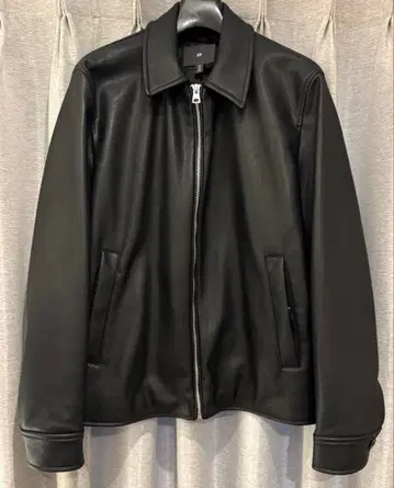 [ H&M ] 레귤러 핏 자켓/ 블랙 M size