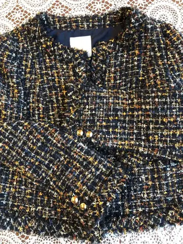 쿠미쿄쿠 네이비 계열 트위드 노카라 자켓