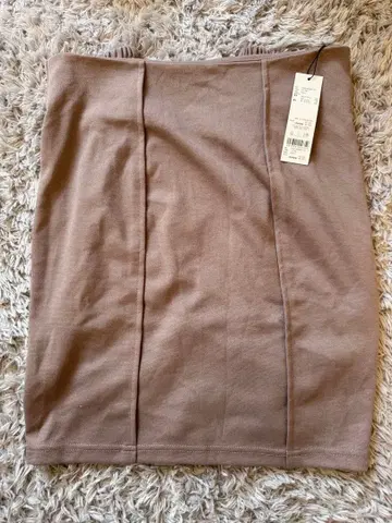 RESEXXY 핑크 베이지 타이트 스커트